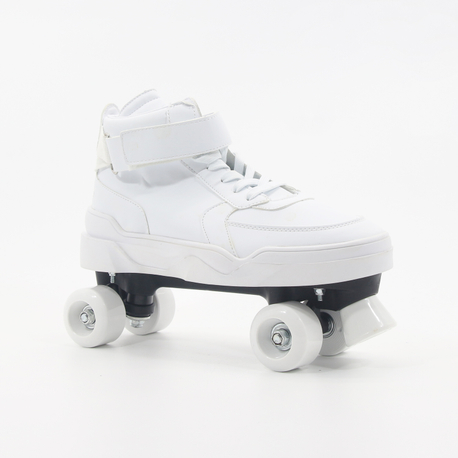 Low-cut Sporting Style Adjustable Quad Roller Skate